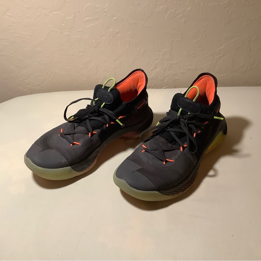 Men’s Curry 6 Basketball Shoes